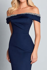 Marineblaues Schulterfreies Meerjungfrauen Ballkleid mit Rüschen
